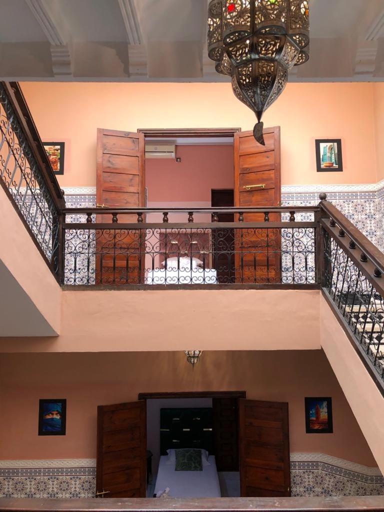 Riad Ramona Lqariya Seyaheya Marrakesh Habitación foto